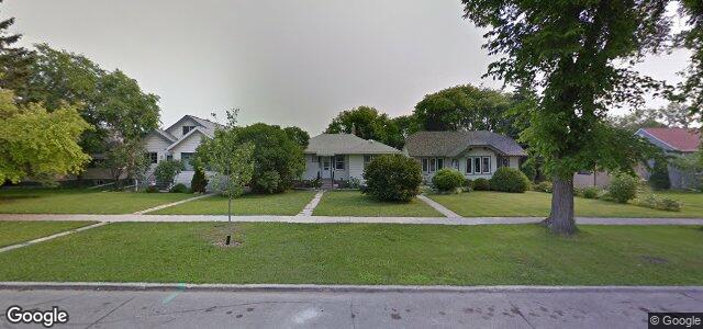 Larawan ng 219 Neil Avenue sa Winnipeg, Manitoba