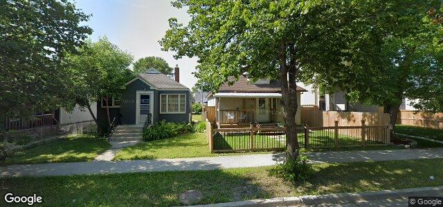 Larawan ng 220 Kimberly Avenue sa Winnipeg, Manitoba
