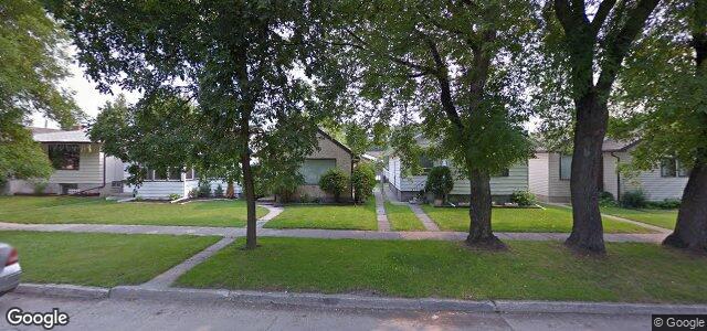 Larawan ng 225 Melbourne Avenue sa Winnipeg, Manitoba