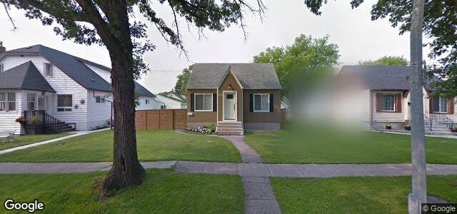 Larawan ng 230 Melbourne Avenue sa Winnipeg, Manitoba