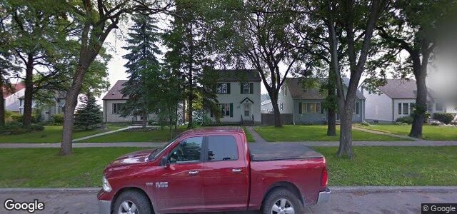 Larawan ng 239 Neil Avenue sa Winnipeg, Manitoba