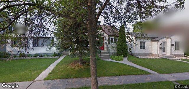 Larawan ng 240 Sydney Avenue sa Winnipeg, Manitoba