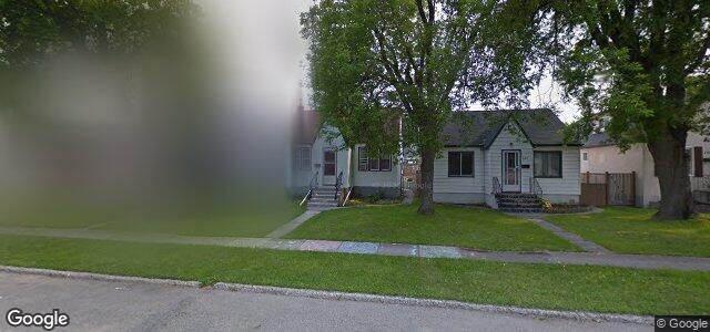 Larawan ng 241 Sydney Avenue sa Winnipeg, Manitoba