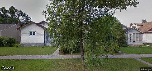 Larawan ng 242 Chelsea Avenue sa Winnipeg, Manitoba