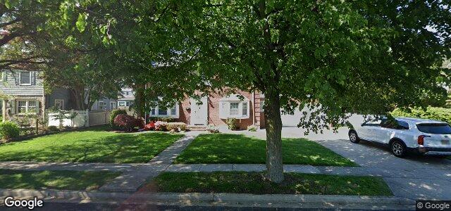 Larawan ng 243 Sydney Avenue sa Winnipeg, Manitoba