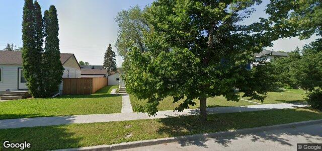 Larawan ng 250 Kimberly Avenue sa Winnipeg, Manitoba