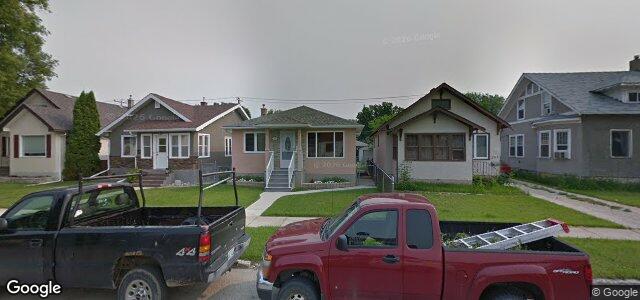 Photo of 251 Sydney Avenue in Winnipeg, Manitoba