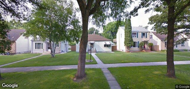 Larawan ng 252 Neil Avenue sa Winnipeg, Manitoba