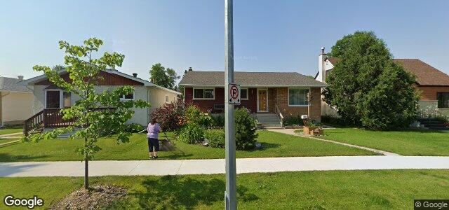 Larawan ng 270 Bronx Avenue sa Winnipeg, Manitoba