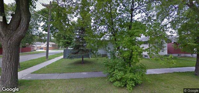 Larawan ng 301 Melbourne Avenue sa Winnipeg, Manitoba