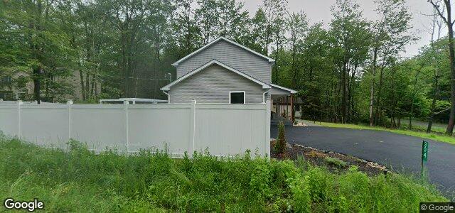 Larawan ng 304 Sydney Avenue sa Winnipeg, Manitoba