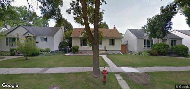 Larawan ng 328 Bronx Avenue sa Winnipeg, Manitoba