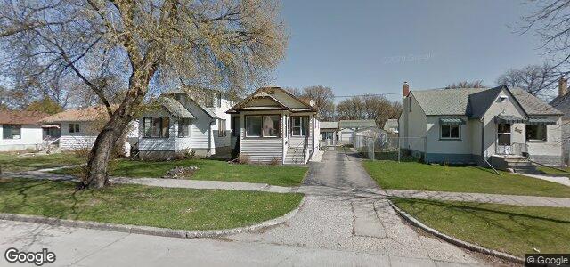Photo of 333 Melbourne Avenue in Winnipeg, Manitoba