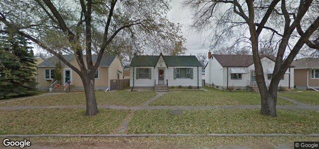 Larawan ng 345 Chelsea Avenue sa Winnipeg, Manitoba