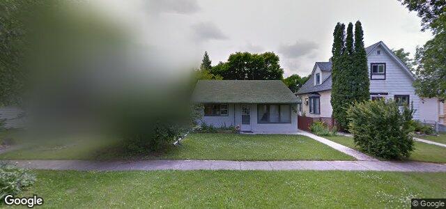 Larawan ng 350 Melbourne Avenue sa Winnipeg, Manitoba