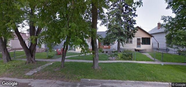 Larawan ng 351 Melbourne Avenue sa Winnipeg, Manitoba