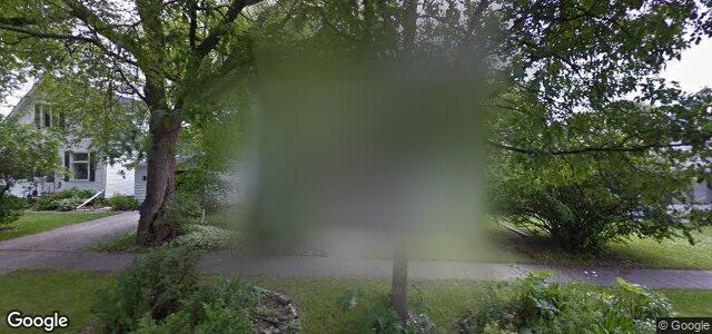 Larawan ng 352 Melbourne Avenue sa Winnipeg, Manitoba