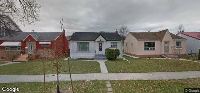 Larawan ng 390 Chelsea Avenue sa Winnipeg, Manitoba