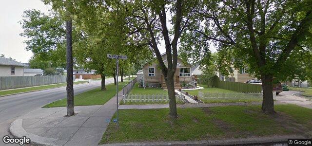 Larawan ng 398 Melbourne Avenue sa Winnipeg, Manitoba
