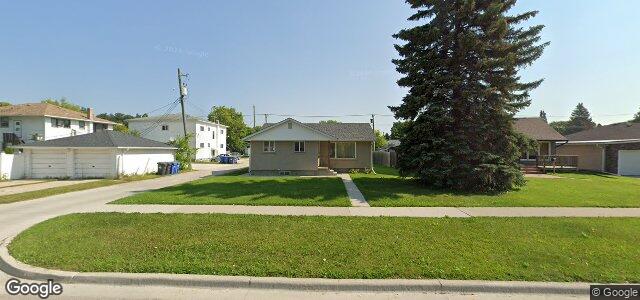 Larawan ng 421 Neil Avenue sa Winnipeg, Manitoba