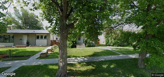 Larawan ng 444 Chelsea Avenue sa Winnipeg, Manitoba