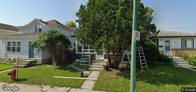 Larawan ng 450 Trent Avenue sa Winnipeg, Manitoba