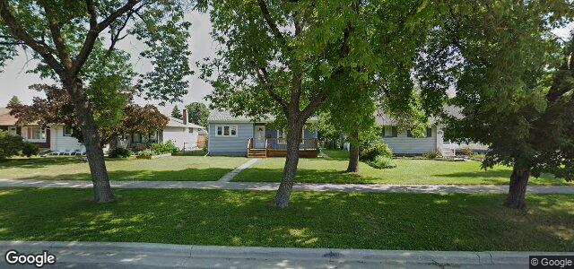 Larawan ng 495 Neil Avenue sa Winnipeg, Manitoba