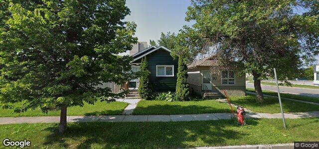 Larawan ng 502 Trent Avenue sa Winnipeg, Manitoba