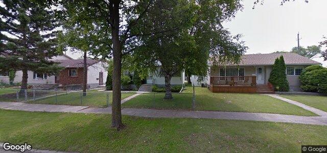 Larawan ng 544 Bronx Avenue sa Winnipeg, Manitoba