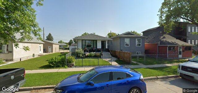 Larawan ng 551 Trent Avenue sa Winnipeg, Manitoba