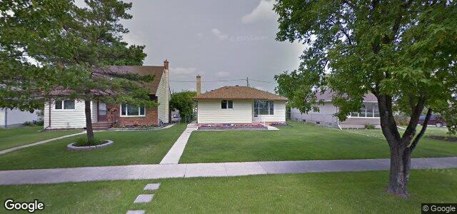 Larawan ng 557 Neil Avenue sa Winnipeg, Manitoba