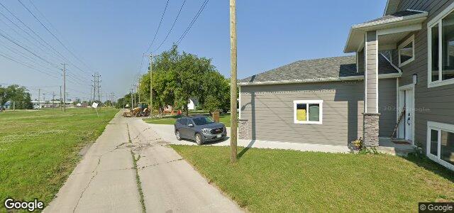 Larawan ng 565 Neil Avenue sa Winnipeg, Manitoba