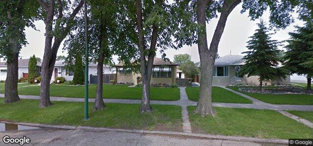Photo of 571 Bronx Avenue in Winnipeg, Manitoba