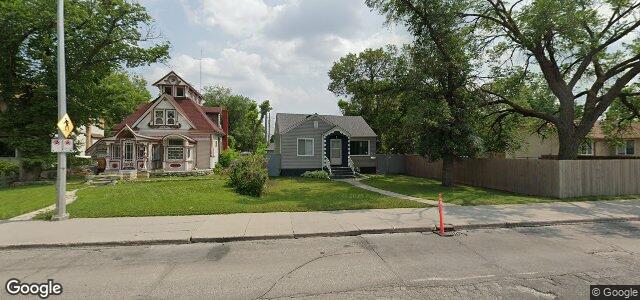 Larawan ng 591 Henderson Highway sa Winnipeg, Manitoba