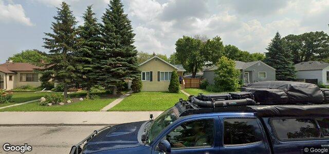 Larawan ng 627 Henderson Highway sa Winnipeg, Manitoba