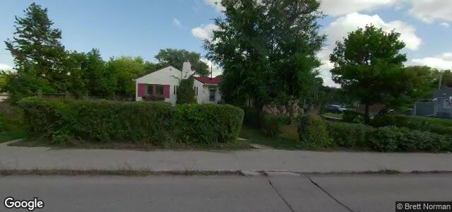 Larawan ng 643 Henderson Highway sa Winnipeg, Manitoba