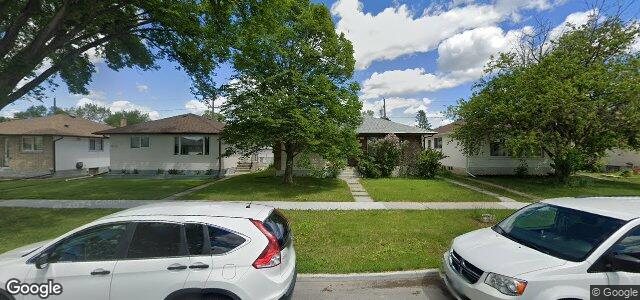 Larawan ng 1101 Bannerman Avenue sa Winnipeg, Manitoba