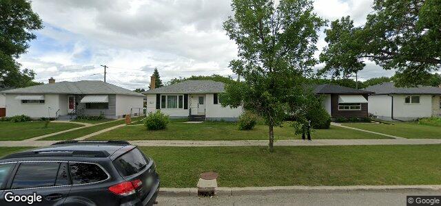 Larawan ng 1141 Huron Avenue sa Winnipeg, Manitoba