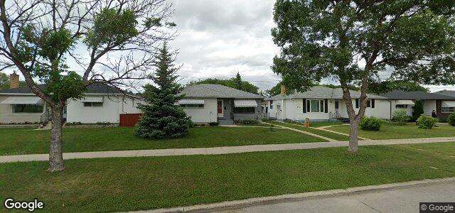 Larawan ng 1145 Huron Avenue sa Winnipeg, Manitoba