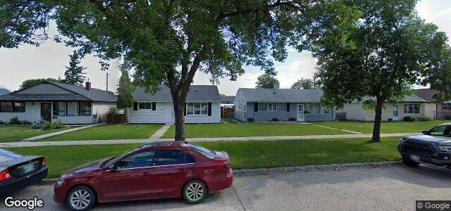 Larawan ng 1201 Chamberlain Avenue sa Winnipeg, Manitoba