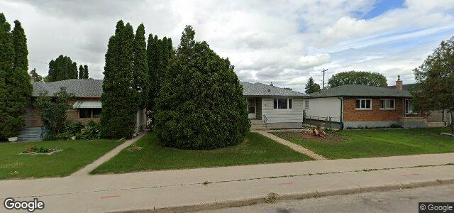 Larawan ng 1223 Mountain Avenue sa Winnipeg, Manitoba