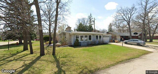 Larawan ng 12 Iroquois Bay sa Winnipeg, Manitoba