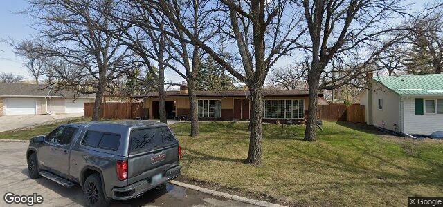 Larawan ng 15 Cherokee Bay sa Winnipeg, Manitoba