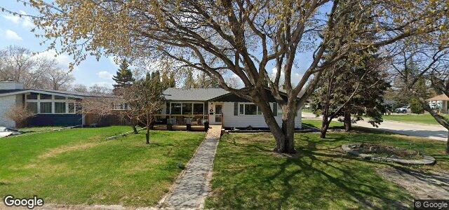 Larawan ng 2 Chippawa Bay sa Winnipeg, Manitoba