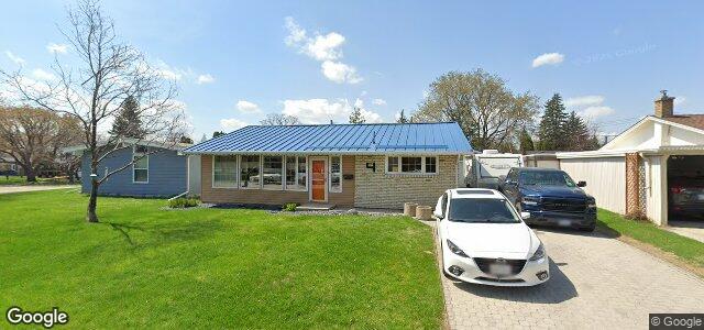 Larawan ng 4 Cherokee Bay sa Winnipeg, Manitoba