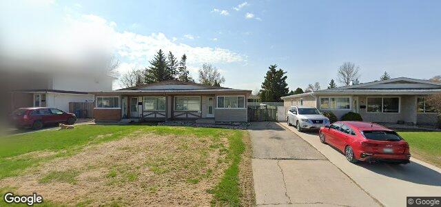 Larawan ng 100 Bluewater Crescent sa Winnipeg, Manitoba