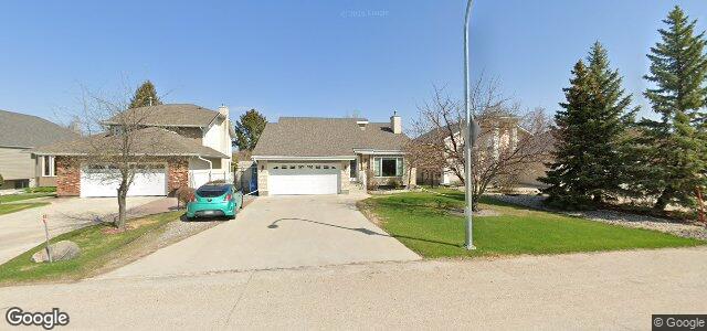Larawan ng 111 Bluewater Crescent sa Winnipeg, Manitoba