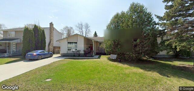 Larawan ng 12 Fallbrook Bay sa Winnipeg, Manitoba