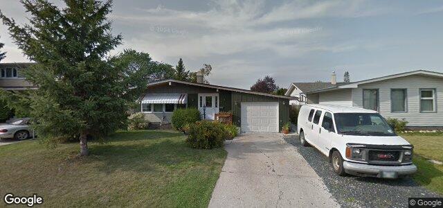 Larawan ng 131 Royal Salinger Road sa Winnipeg, Manitoba