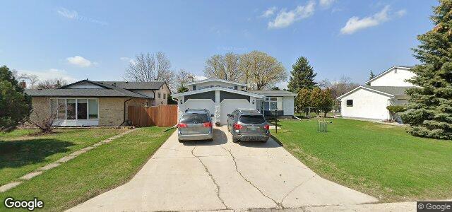 Larawan ng 14 Royal Salinger Road sa Winnipeg, Manitoba